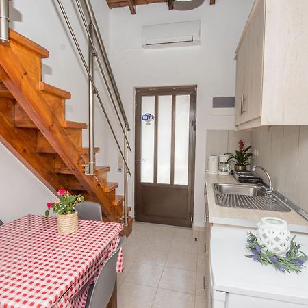 Spiros And Polyxeni Apartments Afión エクステリア 写真