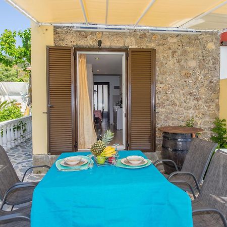 Spiros And Polyxeni Apartments Afión エクステリア 写真