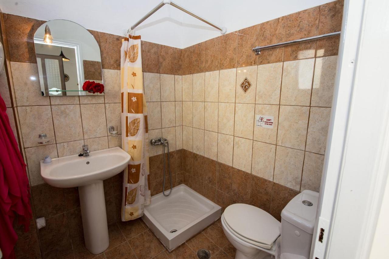 Spiros And Polyxeni Apartments Afión エクステリア 写真
