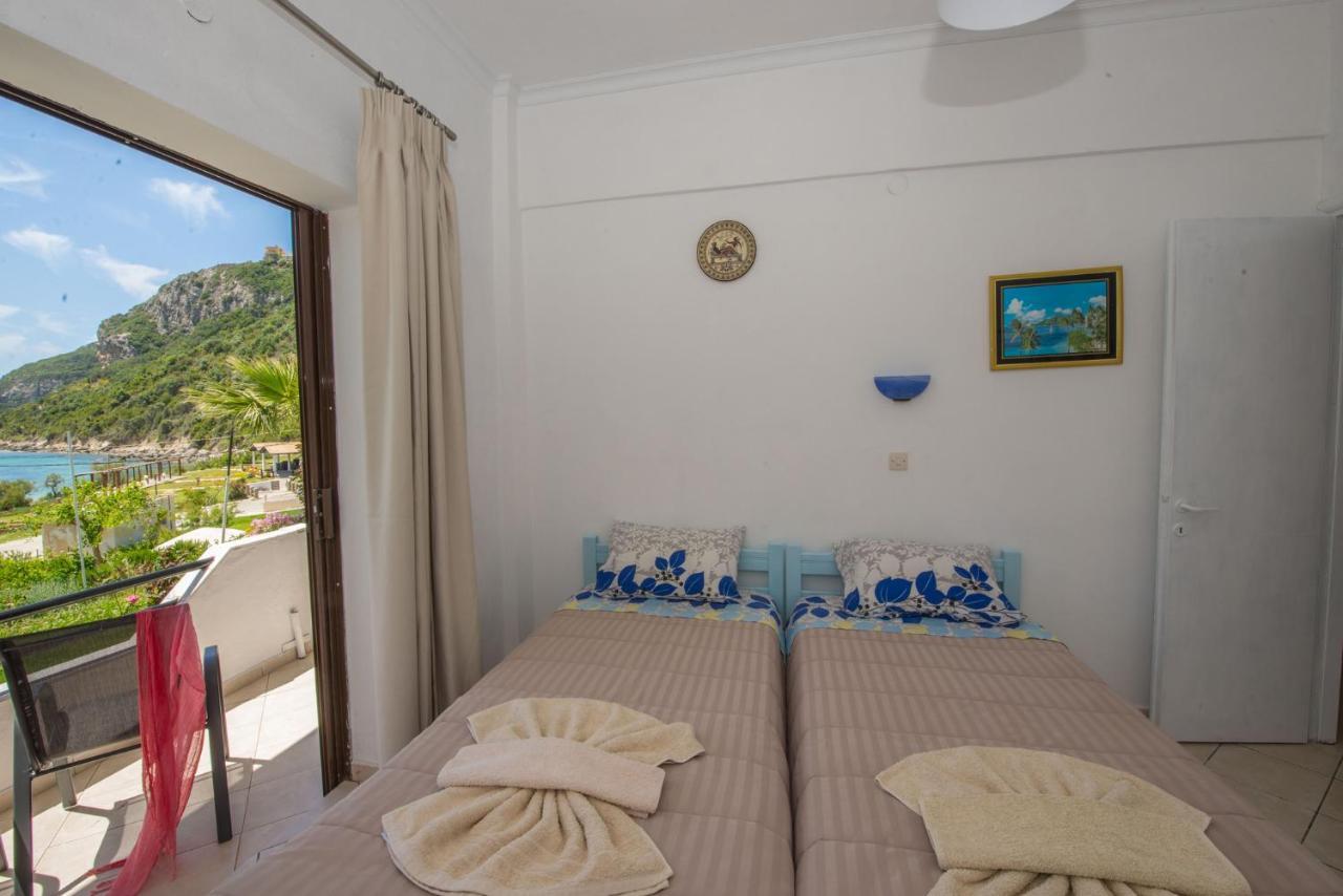 Spiros And Polyxeni Apartments Afión エクステリア 写真