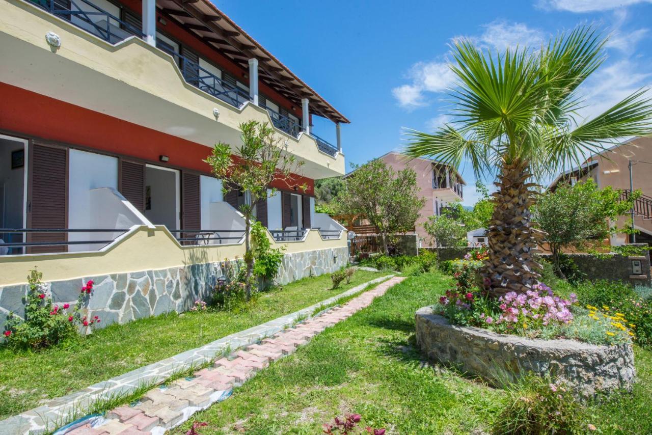 Spiros And Polyxeni Apartments Afión エクステリア 写真