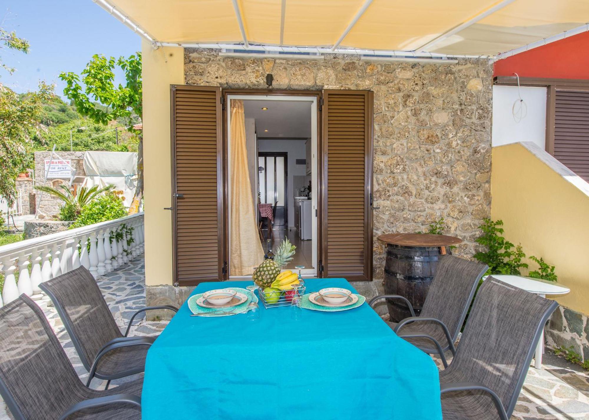 Spiros And Polyxeni Apartments Afión エクステリア 写真